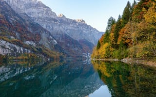 Картинка озеро, осень, деревья, горы