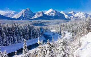 Обои Национальный парк Банф, Alberta, Canada, Канада, река, зима, деревья, железная дорога, пейзаж, Banff National Park, горы