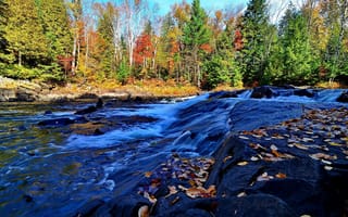 Картинка осень, течение, водопад, деревья, природа, скалы, лес, река, пейзаж