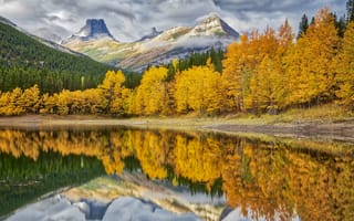 Картинка Альберта, Канада, Озеро Кананаскис, осень, деревья, горы, Гора Кидд, природа, пейзаж