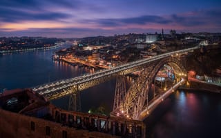 Картинка Порту, город, Португалия, огни, закат, иллюминация, мост, ночь, дома, сумерки