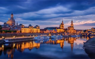 Картинка Dresden, Германия, город, Germany, городской пейзаж, река Эльба, Саксония, сумерки, ночные города, Дрезден, ночь, иллюминация