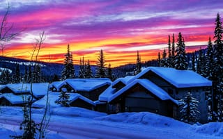 Картинка Канада, пейзаж, снег, закат, горы, домики, панорама, деревья, зима