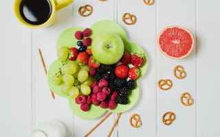 Обои фрукты, виноград, яблоко, кофе, ягоды