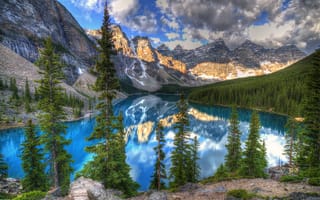 Картинка Lake Moraine, Альберта, пейзаж, горы, озеро, скалы, Canada, Озеро Морейн, деревья, Канада