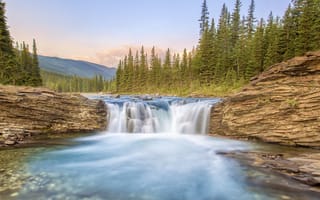 Картинка Sheep River Falls, лес, водопад, Alberta, Sheep River Provincial Park, скалы, пейзаж, Canada, река