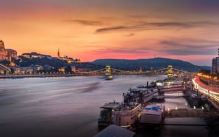 Картинка Budapest, Цепным мостом, Будапешт с Будайским замком, Парламентом, панорама