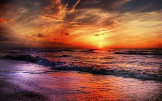 Картинка закат, пляж, море, песок, небо, берег, облака, волны, пейзаж