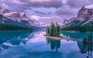 Картинка MMaligne Lake, горы, Остров Духа, Озеро Малинье, Jasper National Park, пейзаж, Национальный парк Джаспер, Spirit Island, деревья