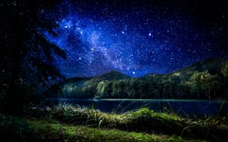 Картинка Самян озеро, Тракошчан, Хорватия, природа, ночь, берег, лес, пейзаж, деревья, свечение, Млечный Путь, фотошоп