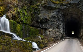 Картинка водопад, путь, туннель