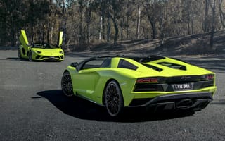 Картинка Lamborghini Aventador, две машины, кислотно-зеленый
