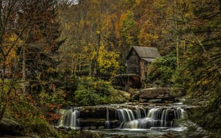Картинка Glade Creek Grist Mill, Babcock State Park, пейзаж, осень, скалы, водопад, деревья, осенние краски, лес, природа, водяная мельница