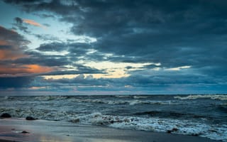 Картинка море, закат, вечер, небо, пейзаж, волны, ветер, облака, вода, залив, пляж