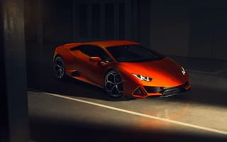 Обои Lamborghini Huracan, вид сбоку, оранжевые суперкары