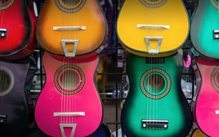 Картинка гитары, Texas, San Antonio, рынок, USA, разноцветные