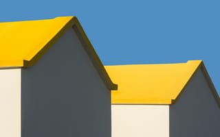 Картинка крыша, небо, дома