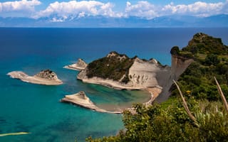 Картинка море, облака, Корфу, остров, растительность, скалы, горы, природа, Греция, пейзаж