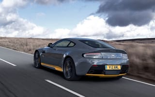 Картинка Aston Martin, суперкар, вид сзади, машина, скорость, V12, supercar, speed, road, Sport-Plus Pack, дорога, Vantage S
