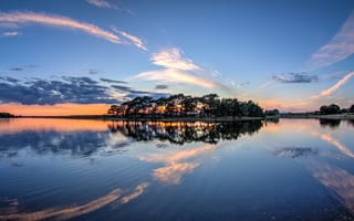 Картинка небо, деревья, England, Англия, отражение, озеро, пруд, закат