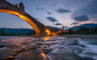 Картинка Bridge, Bobbio, river Trebbio, Emilia-Romagna