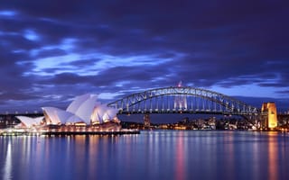 Картинка тучи, Сидней, залив, освещение, море, Австралия, вечер, синее, небо, огни, мост, Опера Хаус