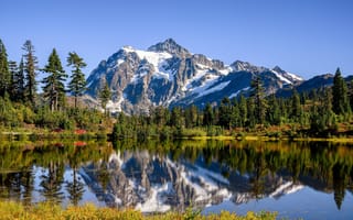 Картинка лес, Picture Lake, Гора Шуксан, отражение, Mount Shuksan, озеро, Штат Вашингтон, Озеро Пикчер, деревья, Cascade Range, Washington State, Каскадные горы, горы