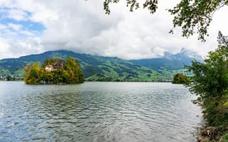 Картинка поле, лес, озеро, берег, облака, домик, горы, Швейцария