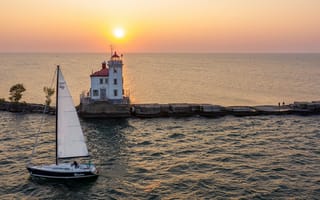 Картинка закат, озеро, Озеро Эри, маяк, яхта, Огайо, Lake Erie, Fairport Harbor West Breakwater Lighthouse, Ohio