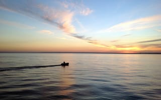 Картинка вода, закат, лодка, человек