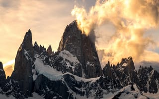 Картинка зима, небо, снег, Чили, природа, Патагония, скалы, Аргентина, облака, гора Фицрой