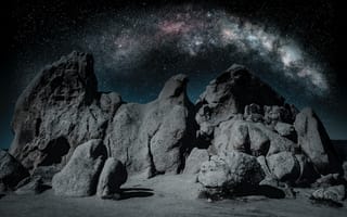 Картинка звезды, ночь, universe, night, красота, скалы, вселенная, rocks