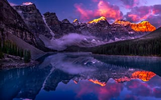 Картинка горы, озеро, утро, Альберта, Valley of the Ten Peaks, Национальный парк Банф, отражение, Banff National Park, Канадские Скалистые горы, Moraine Lake, Alberta, Canada, рассвет, Канада, Canadian Rockies, Озеро Морейн