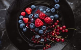 Картинка красный, ягоды, пирог, темный, тарелка, черника, малина, торт