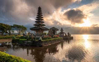 Картинка Солнце, Вода, Рассвет, Бали, Индонезия, Bali, Indonesia, Pura Ulun Danu Bratan