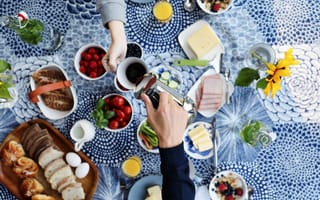 Картинка Сыр, Кофе, Завтрак, Coffee, Финляндия, Руки, Finland, Стол