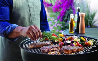 Картинка Рука, Мужчина, Стейки, Grill, Summer meal, Steaks, Гриль, Летнее блюдо