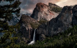 Картинка облака, деревья, водопад, США, природа, горы, скалы, USA