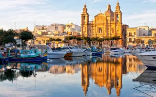 Картинка отражение, Malta, катера, Valletta, Мальта, собор, Валлетта, лодки, гавань