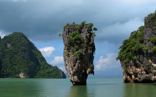 Картинка James Bond Island, Thailand, Пхукет, остров Джеймса Бонда, островок Тапу, Khao Phing Kan, Phang Nga Bay, залив Пхангнга, Phuket, Тайланд, скалы