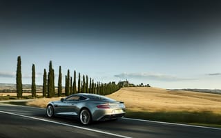 Картинка красота, скорость, совершенство, движение, машина, авто, Aston Martin, мощь, Vanquish
