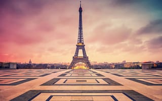 Картинка Франция, облака, сумерки, Париж, La tour Eiffel, вечер, Paris, площадь, Эйфелева башня, France, город