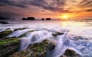 Картинка Melasti Beach, Bali, A Minute Before Sunset, Indonesia