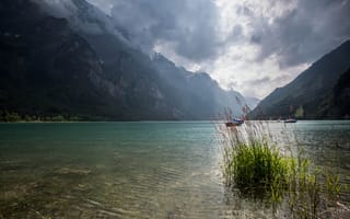 Картинка горы, тучи, klöntalersee, Швейцария, озеро