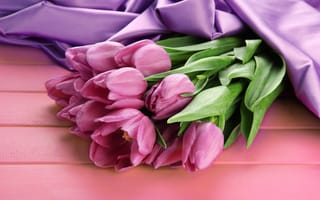 Картинка цветы, букет, тюльпаны, wood, flowers, лента, розовые, pink