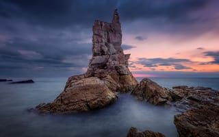 Картинка coast, sunset, dusk, rocks, clouds, Sea