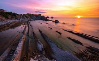 Картинка Закат, Скалы, Rocks, Испания, Spain, River bank, Sunset, Берег реки