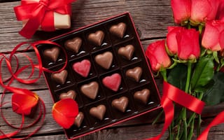 Картинка любовь, цветы, шоколад, лепестки, розы, романтика, подарок, love