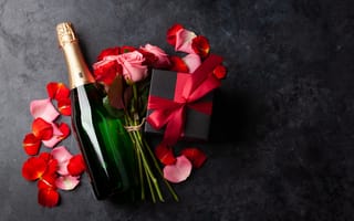 Картинка любовь, цветы, happy, подарок, романтика, розы, love, шампанское