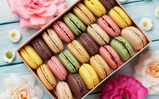 Картинка цветы, подарок, wood, macarons, pink, gift box, colorful, flowers